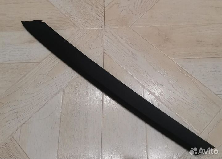 Porsche cayenne 9y0 E3 Turbo молдинг левой решетки