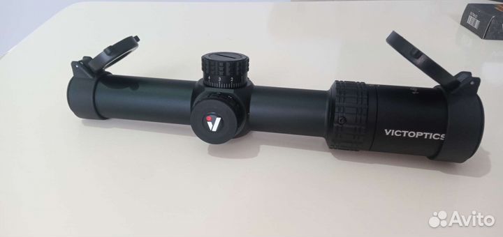 Оптический прицел Vector Optics 1-6x24 HD