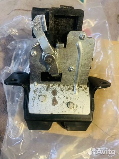 Замок багажника Kia ceed 2/ hyundai i30