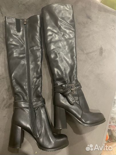Зимние женские сапоги 38 новые
