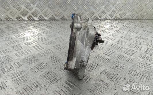 Насос вакуумный ssang yong rodius 1 (EEA27KX01)