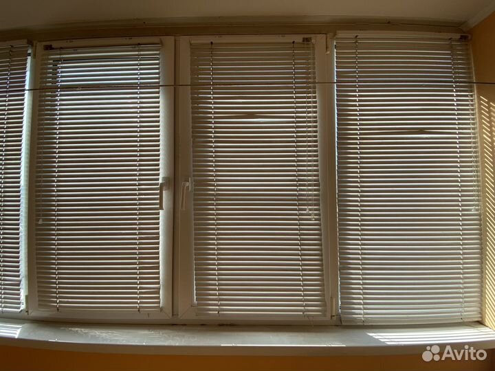 Жалюзи горизонтальные бу