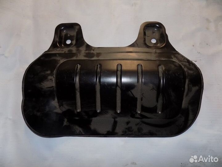 Крышка 508 2010