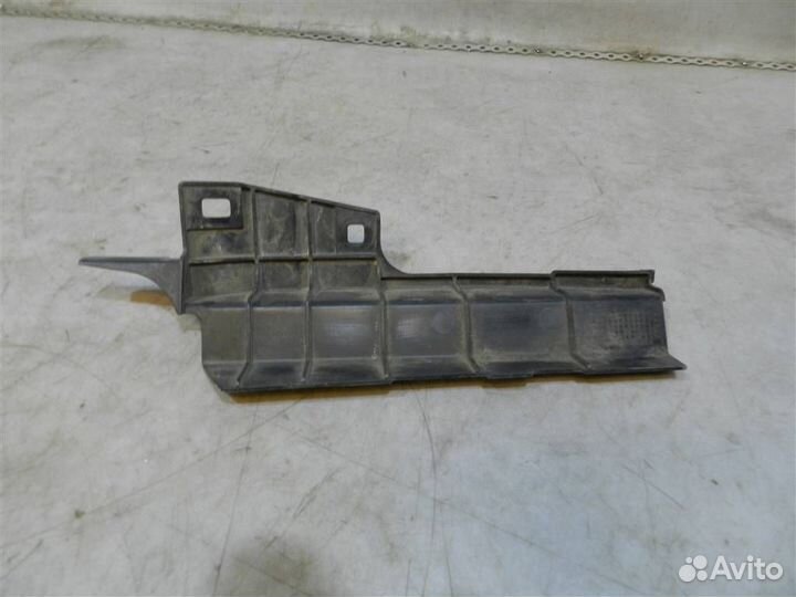 Кронштейн радиатора Honda Civic 5D 2006-2012