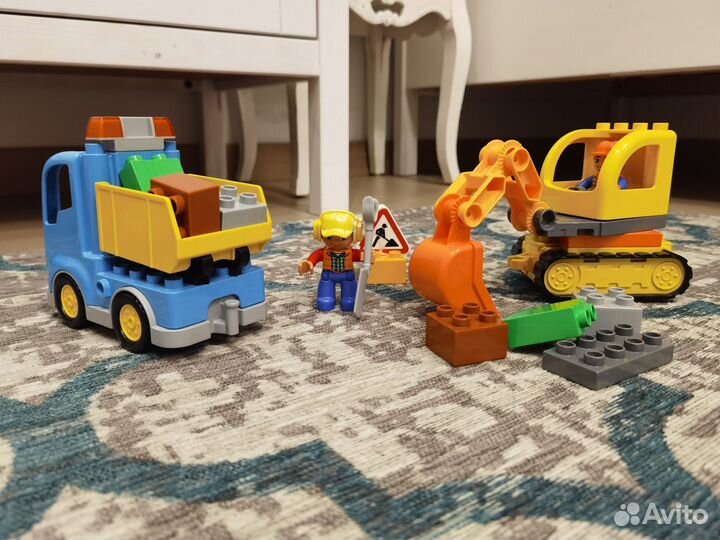 Lego duplo 10812 Грузовик и гусеничный экскаватор