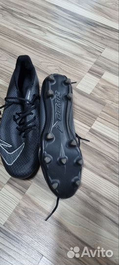 Футбольные бутсы demix