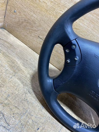 Руль пластиковый Mercedes W203 120712