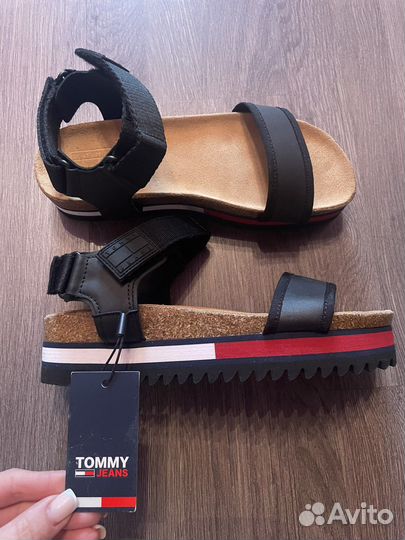 Tommy hilfiger сандалии