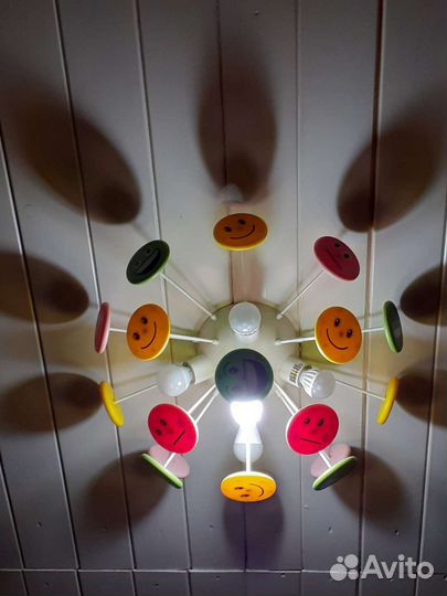 Люстра для детской