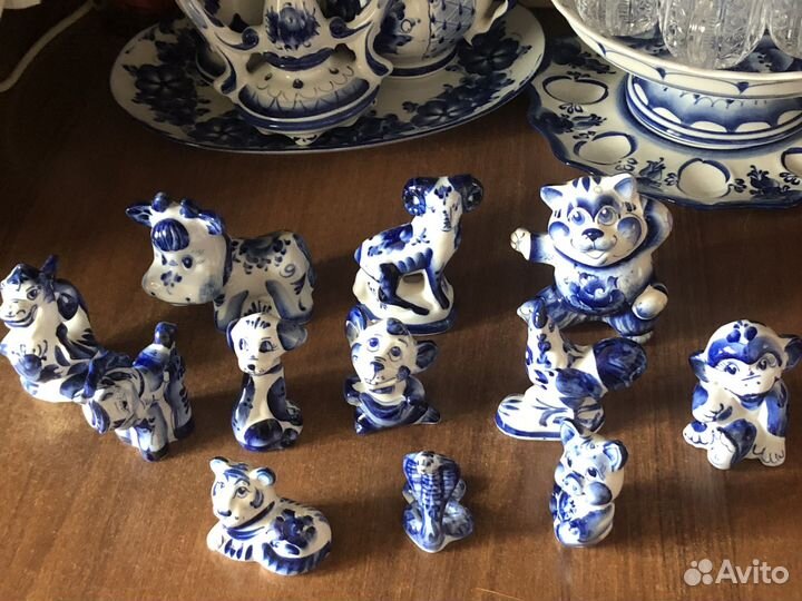 Гжель фигурки посуда