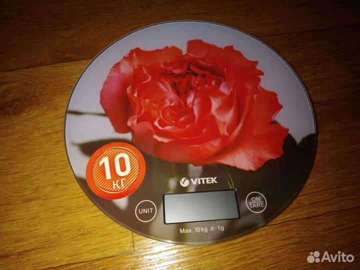 Весы кухонные новые vitek VT-8037