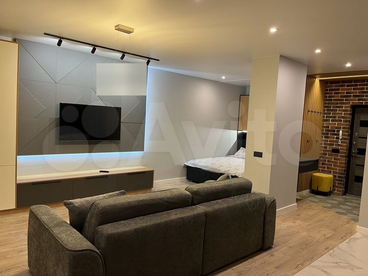 Квартира-студия, 42 м², 4/6 эт.