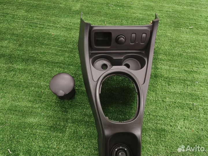 Центральная консоль Renault duster 1