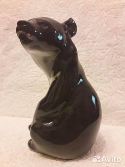 Статуэтка. Гималайский медведь. лфз. 13см