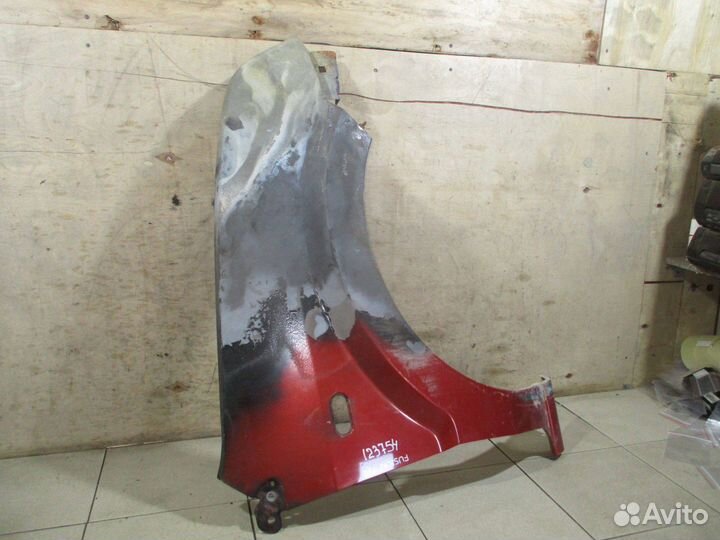 Крыло переднее правое Ford Fusion