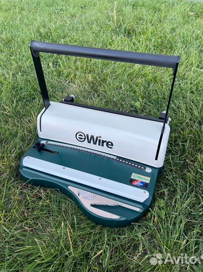 Брошюратор на металлическую пружину Warrior eWire