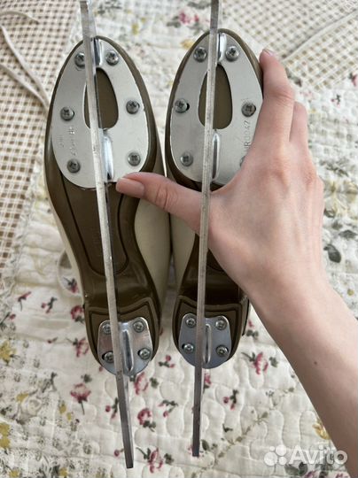 Фигурные коньки Risport RF4 (Лезвия - MK21)