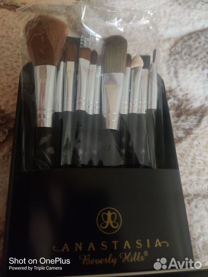 Кисти для макияжа