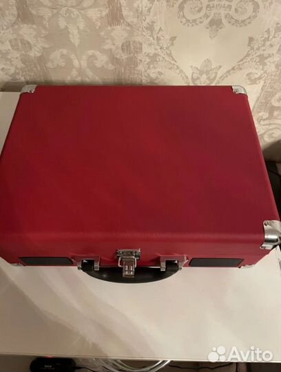 Виниловый проигрыватель новый