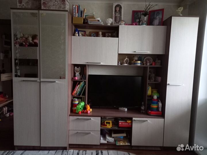 Стенка в гостиную бу