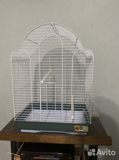 Клетка для среднего попугая новая