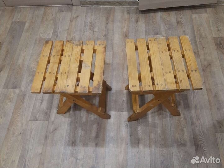 Стулья и стол складные