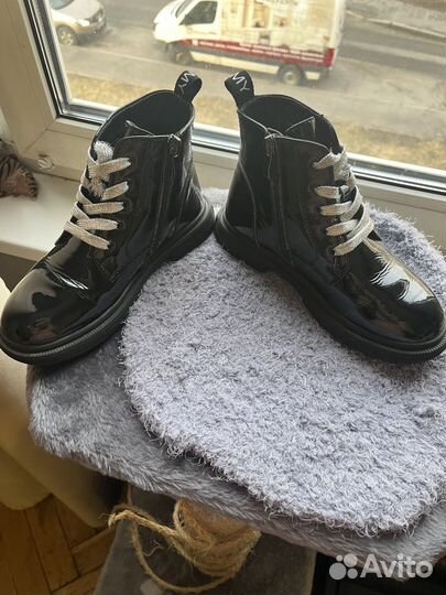 Ботинки весна детские 34