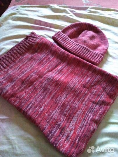 Шапка и шарф женский