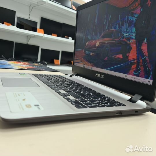 Ноутбук Asus 15.6 FullHD i3/8GB/256GB+1TB/MX130 2G