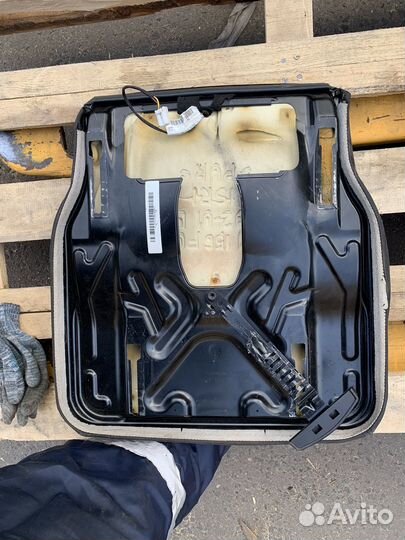 Водительское кресло на scania