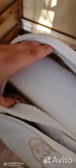 Продаю матрас ортопедический в детскую кроватку