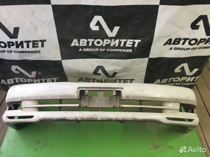 Бампер передний Toyota Cresta GX100