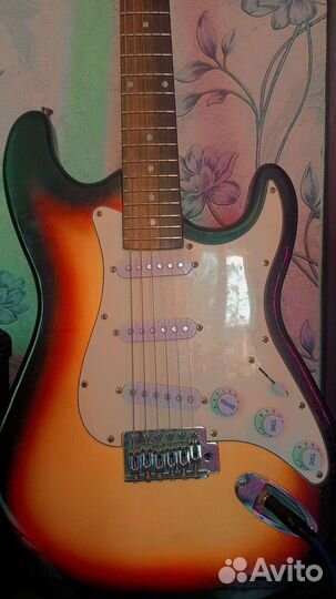 Электрогитара stratocaster sss