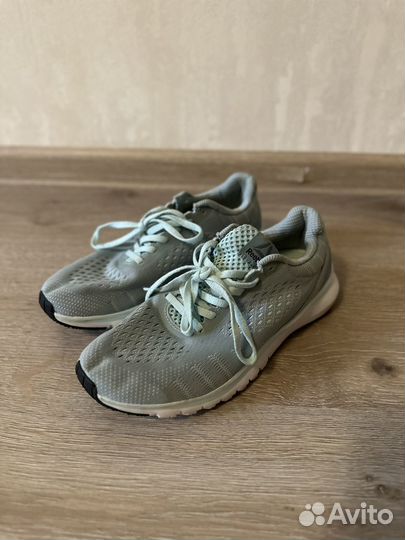 Кроссовки reebok