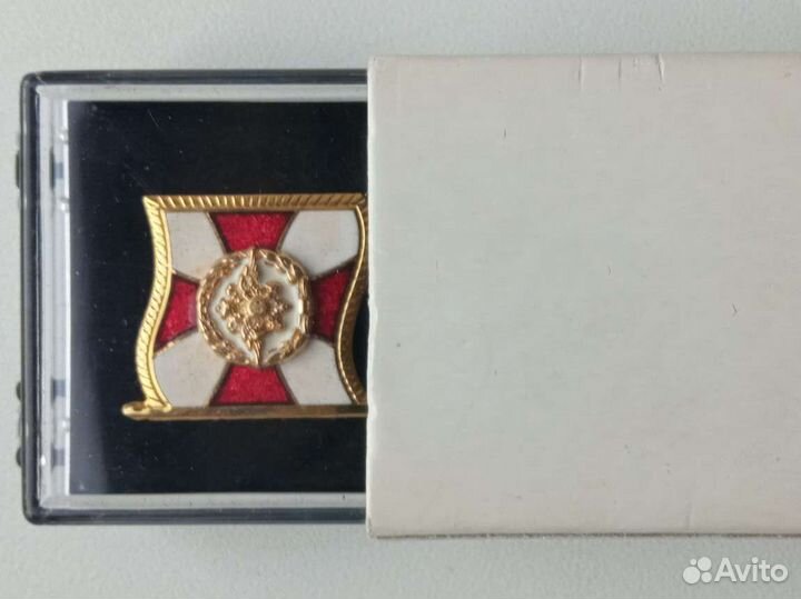 Знак лацканый 