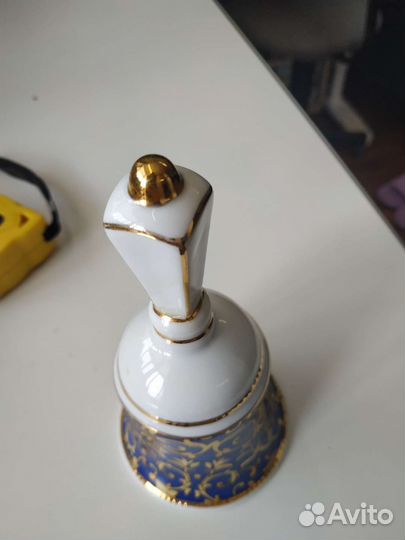 Колокольчик фарфор