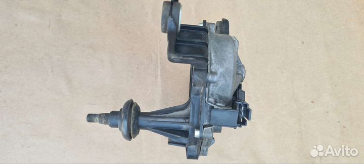 Мотор заднего дворника opel zafira