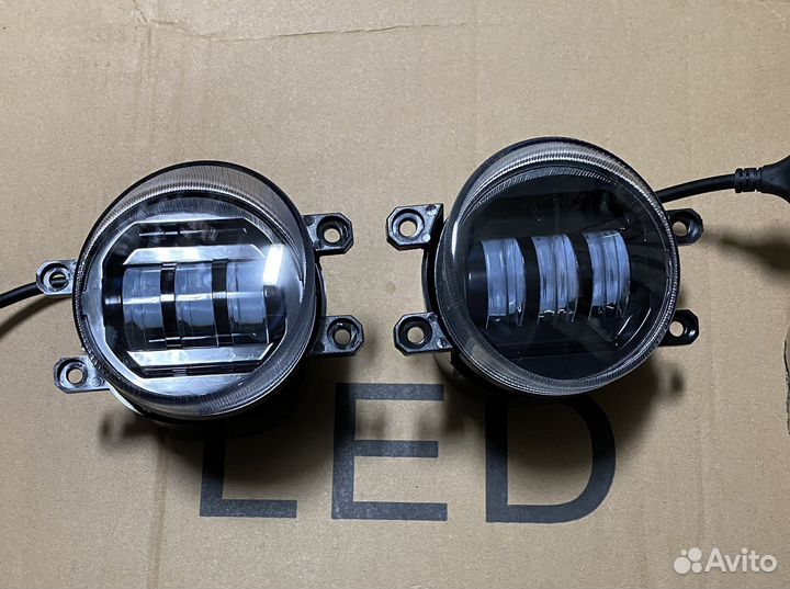 Противотуманные фары LED Toyota 40w