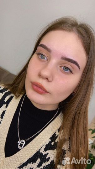 Мастер бровист