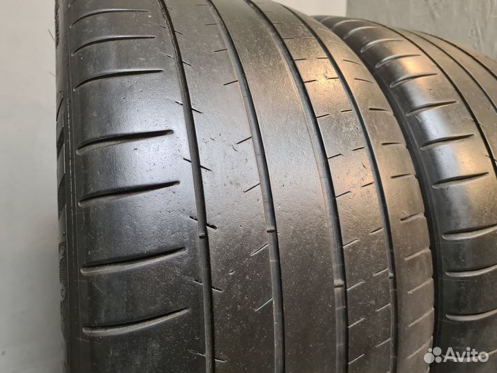 Michelin Pilot Super Sport 285/40 R19