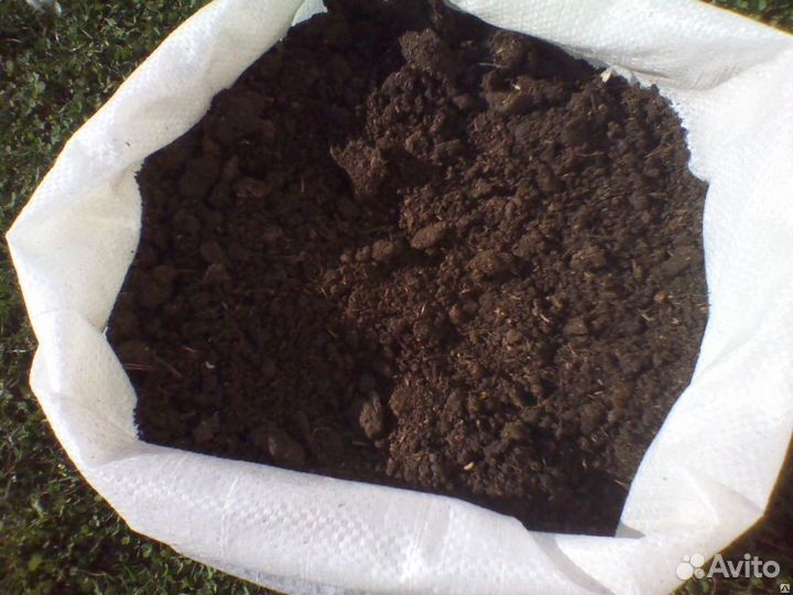 Навоз и перегной в мешках и навалом