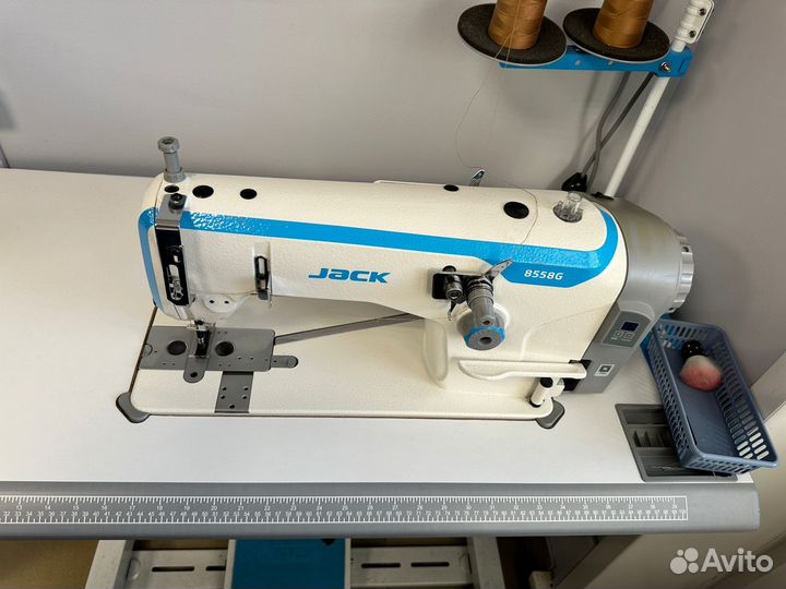 Швейная машина jack 8558G