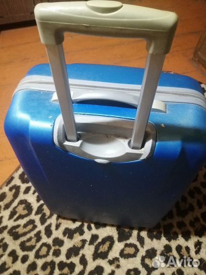 Чемодан сумка на колесах