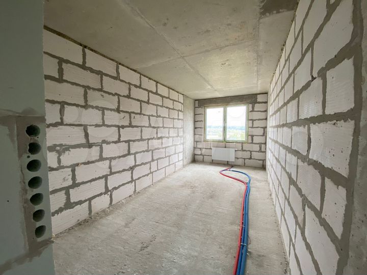 3-к. квартира, 75,7 м², 1/10 эт.