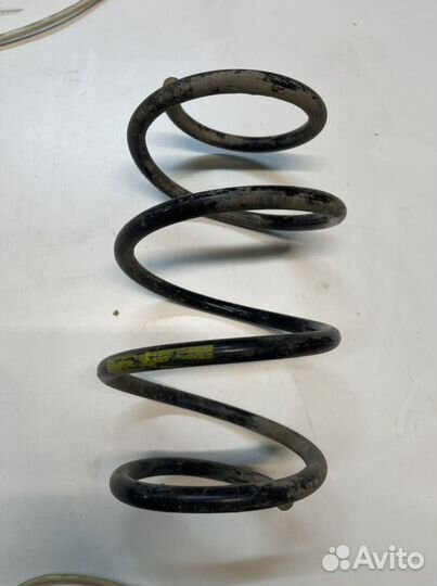 Пружина передняя BMW m5 e39