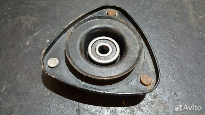 Опора амортизаторов передняя Subaru Forester SG5