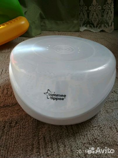 Стерилизатор для бутылочек в микроволновке Tommee