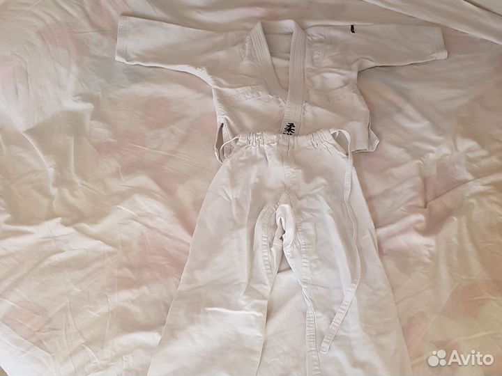 Кимоно детское на 120 рост с поясом