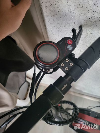 Электросамокат Kugoo M4 13A новый аккумулятор