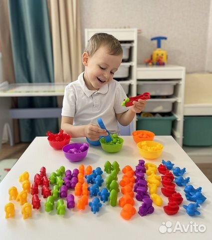 Развивающие игрушки Монтессори. Сортировка